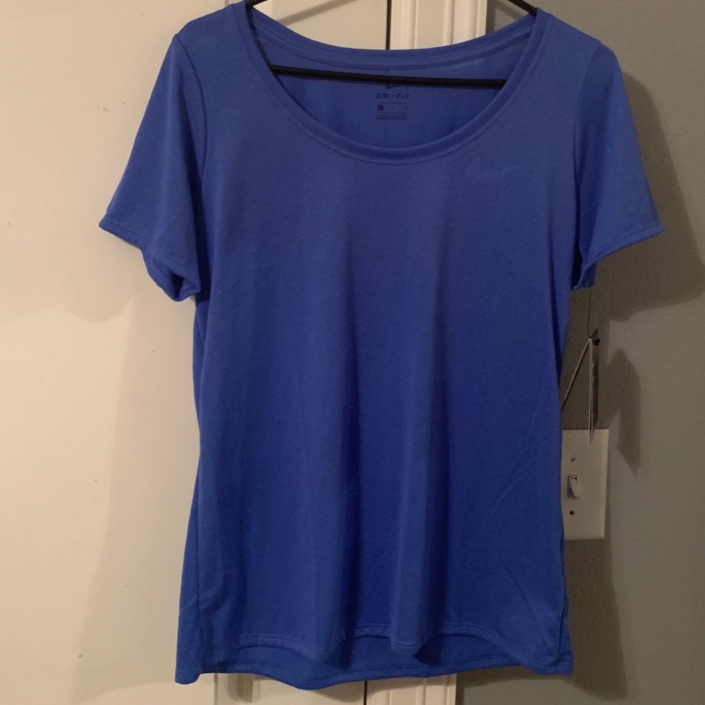 dri-fit t-shirt
